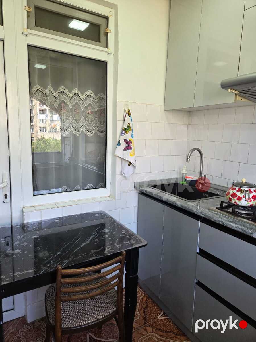 Satılır 3 otaqlı köhnə tikili 65 m² — Mənzil, Bakı (6)