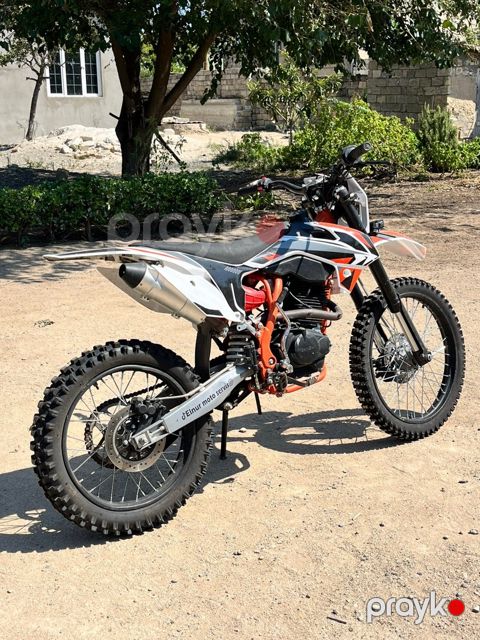 Motosiklet Shineray 250 cc krosa, 2025 il — Bakı