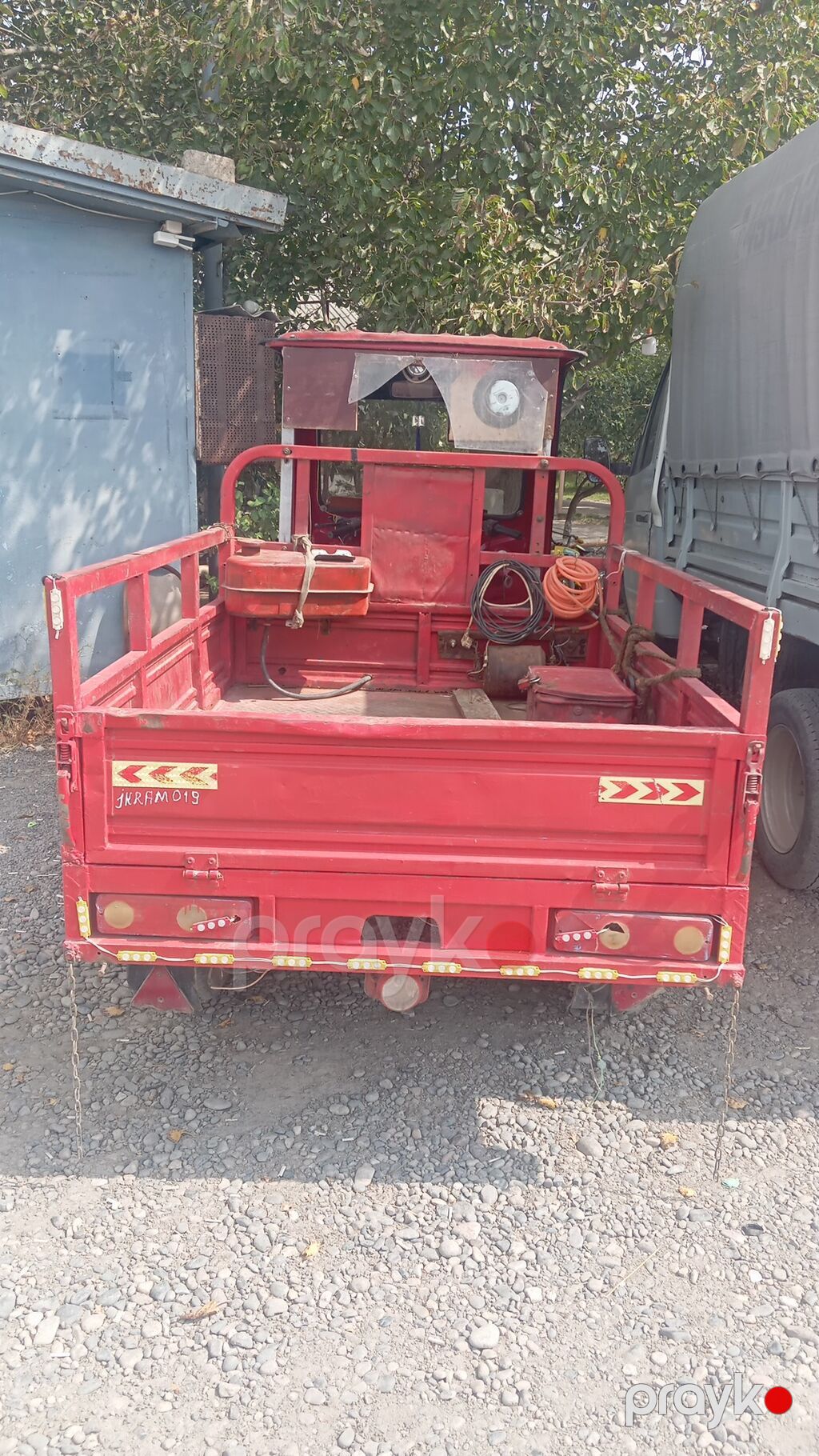Yükdaşıma üçün üçtəkərli moto-transport (kabinli, açıq bortlu kuzov) — Motosikletlər, Saatlı (2)