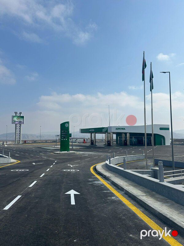 Yol cizgi boyasi — Təmir və inşaat, Bakı (2)
