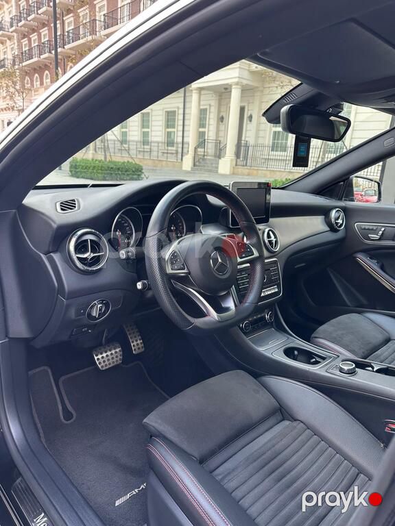 Mercedes CLA 250, 2.0 L, 2017 il, 105 000 km — Avtomobillər, Bakı (3)