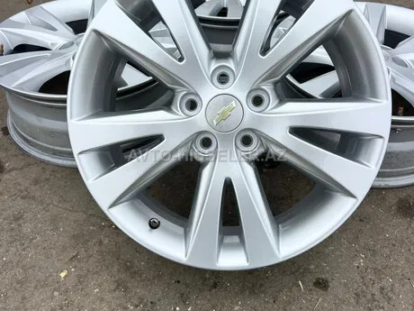 R18 Chevrolet Equinox diskləri — Bakı