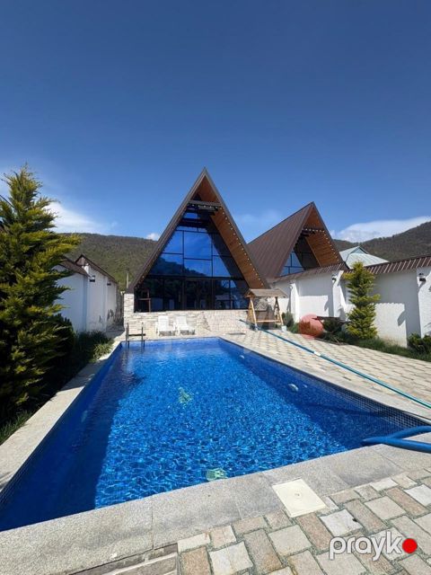 Villa kirayə verilir, Qəbələ r — Qəbələ
