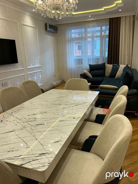 Satılır 3 otaqlı yeni tikili 136 m² — Bakı