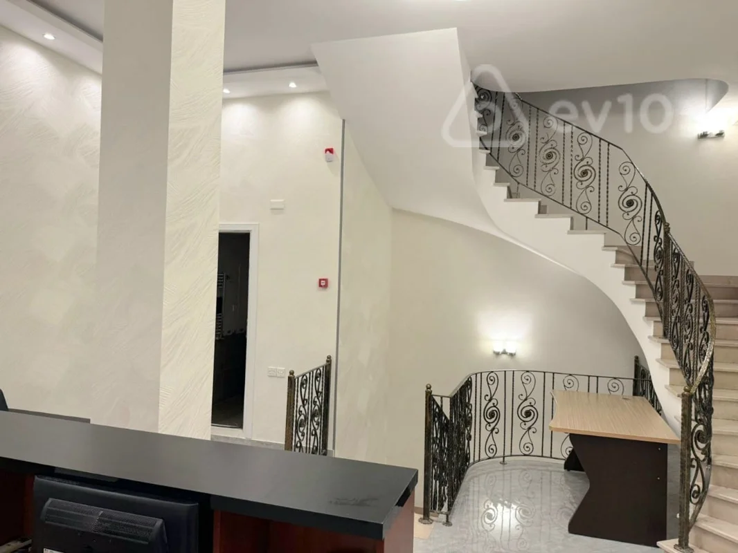 Ofis, 200 m², Mircəlal küc 40 — kirayə — Ofis, Bakı (4)