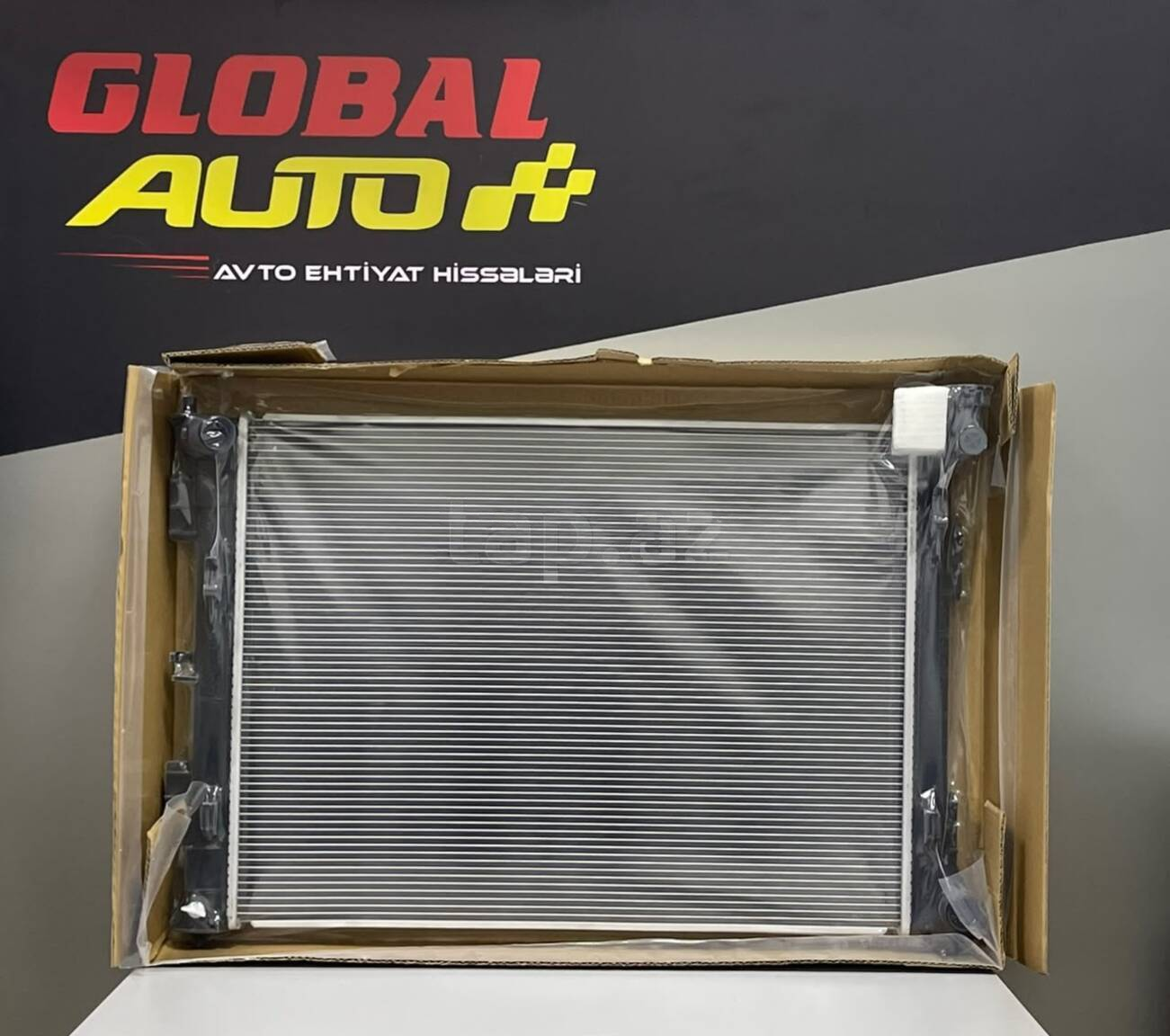 Su radiatoru Hyundai Sonata 2015-2019 2.0-2.4 — Bakı