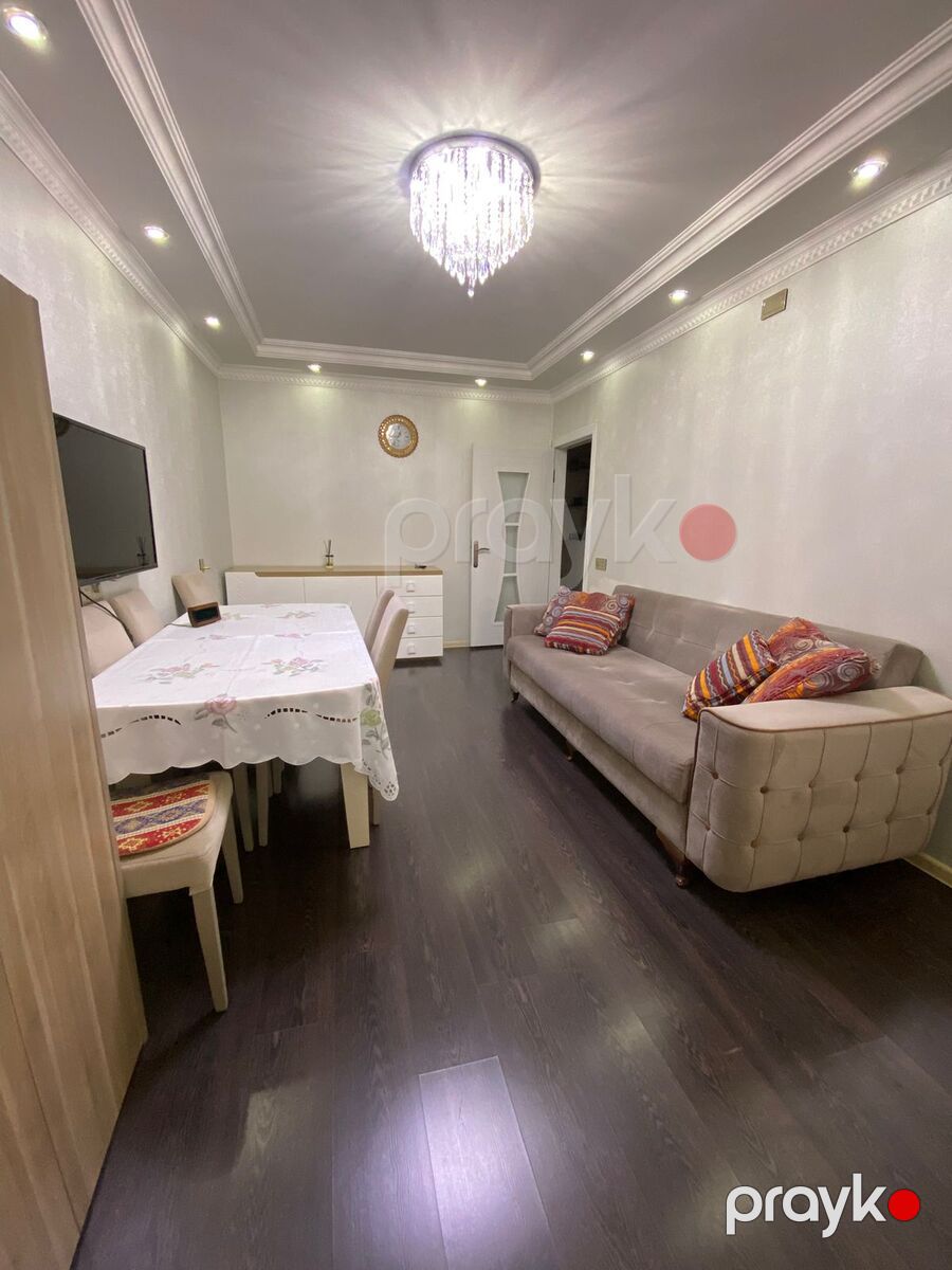 Satılır 5 otaqlı köhnə tikili 110 m² — Mənzil, Bakı (2)