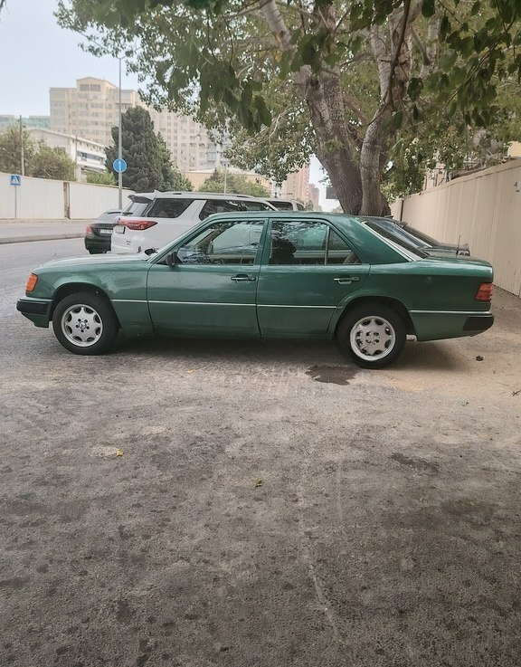 Mercedes 230 E, 1991 il, 430000 km 90-OA-610 — Avtomobillər (2)