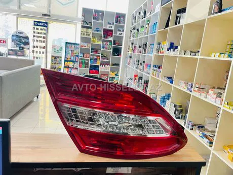 Mercedes W204 2006 stop farası — AVTO MEGA