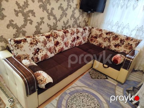 Künc divan — Bakı