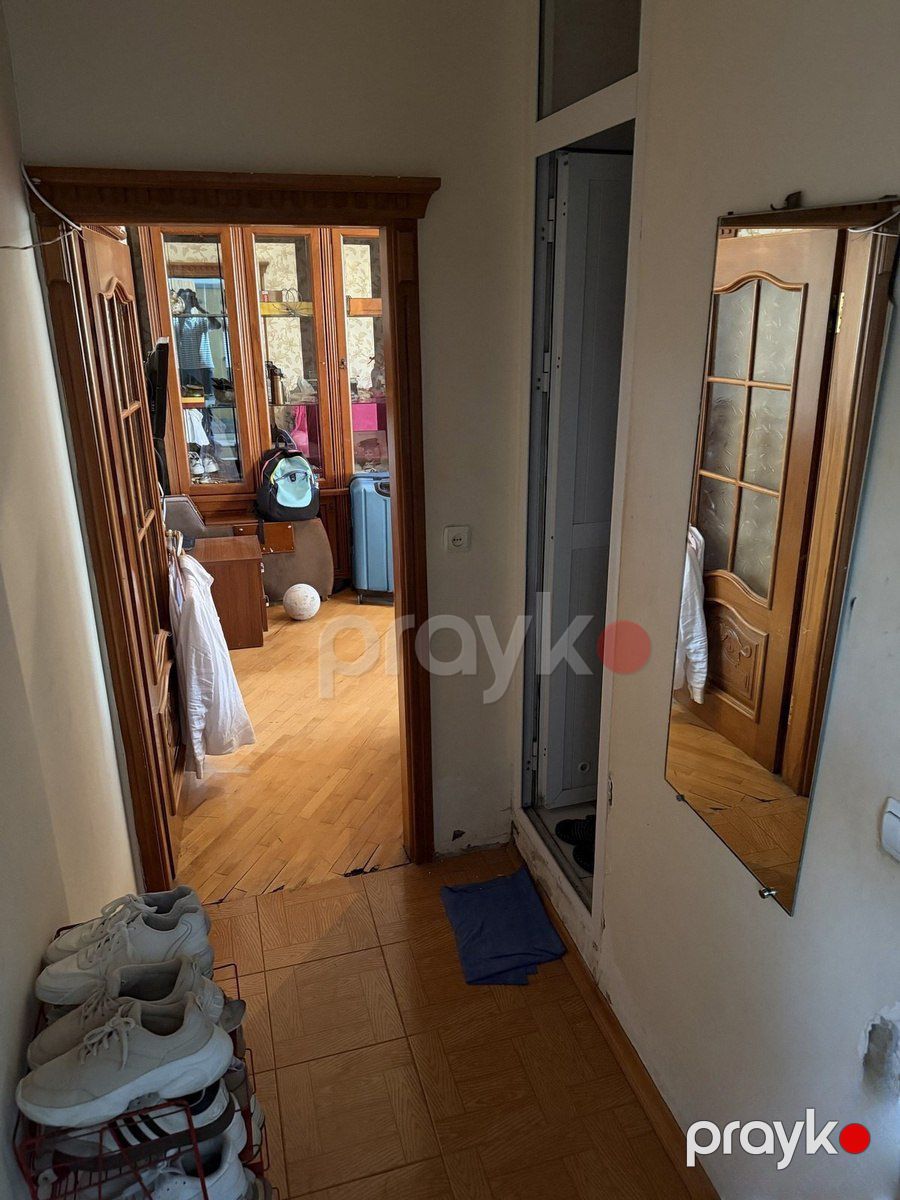 Satılır 2 otaqlı köhnə tikili 50 m² — Mənzil, Bakı (9)