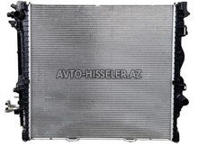 BMW G60 G70 su radiatoru — Bakı