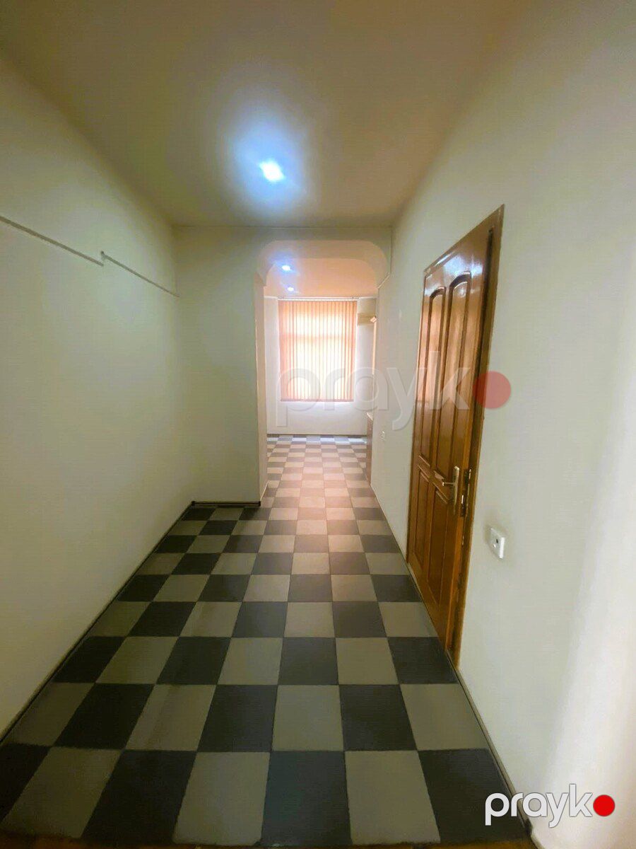 Satılır 3 otaqlı köhnə tikili 103 m² — Mənzil, Bakı (8)