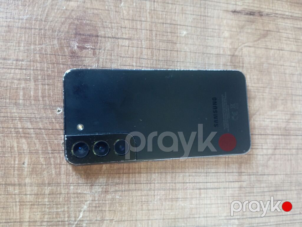Satılır Samsung Galaxy S22 ehtiyyat hissə kimi — Smartfon ehtiyat hissələri, Quba (3)