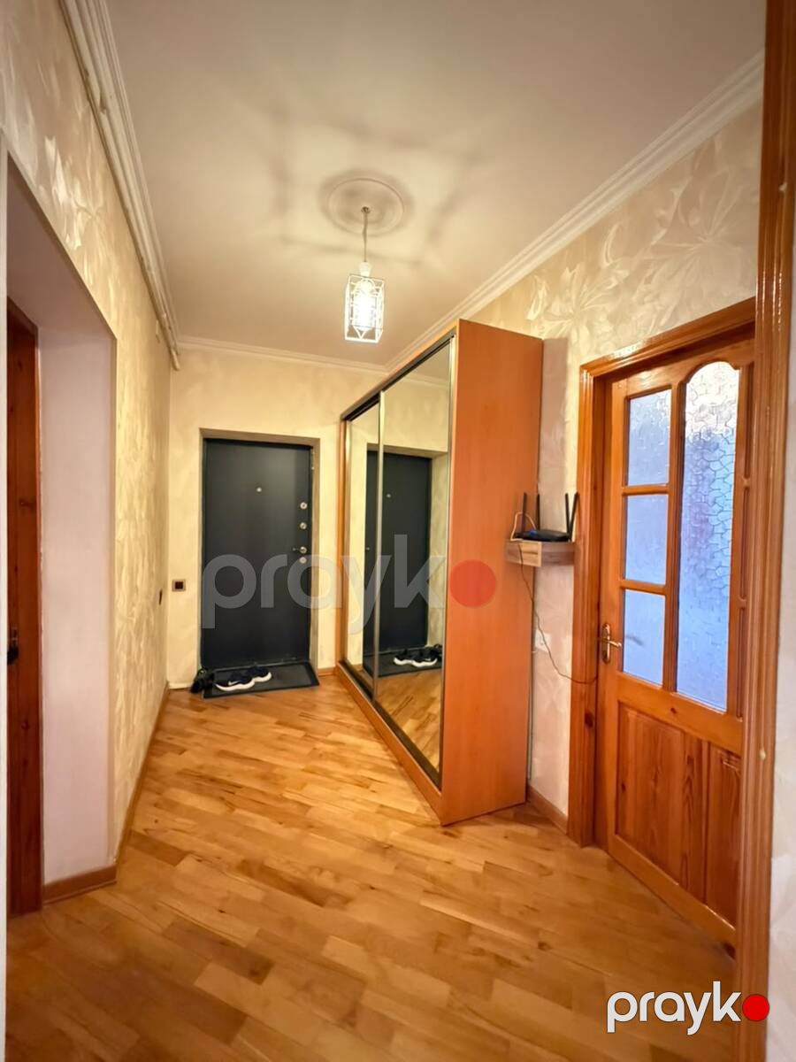 Satılır 4 otaqlı köhnə tikili 100 m² — Mənzil, Bakı (11)