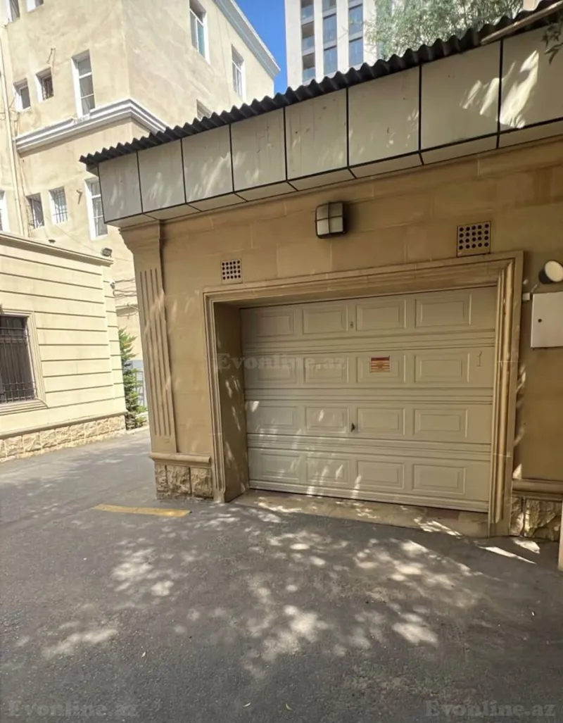 Satılır Qaraj 30 m² Bakı, Nəsimi r — Qaraj