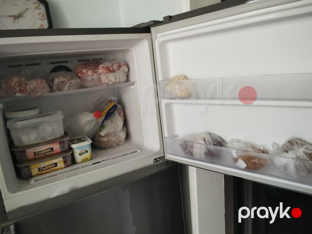 İki qapılı kombi tipli soyuducu (yuxarıda dondurucu, aşağıda soyutma — Soyuducular, Bakı (2)