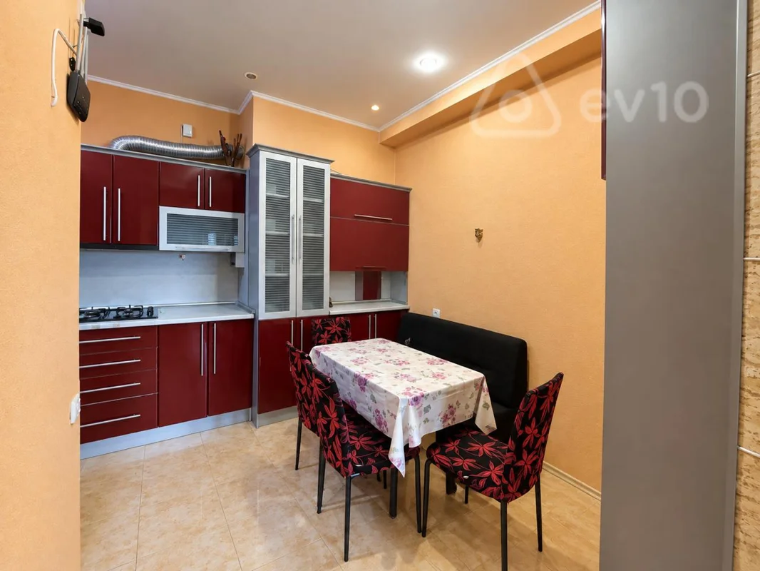 2 otaqlı mənzil, 65 m², Akim Abbasov kucəsi — kirayə — Mənzil, Bakı (3)