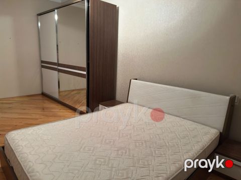 Bazali yataq dəsti satılır 400 AZN Ünvan Həzi Aslanov Murka — Qobu