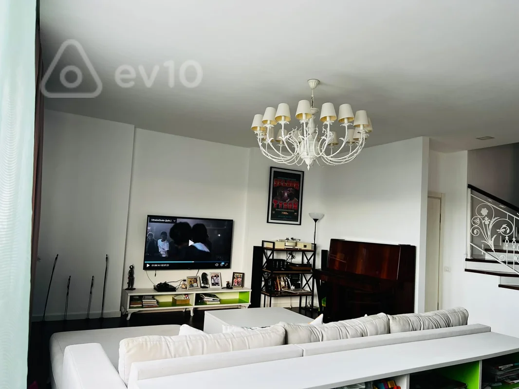 5 otaqlı mənzil, 224 m², Babək pr. 10 — Bakı