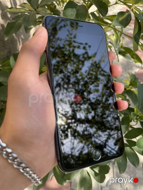 IPhone 8 Plus, 64 GB, Space Gray, Simsiz şarj — Bakı