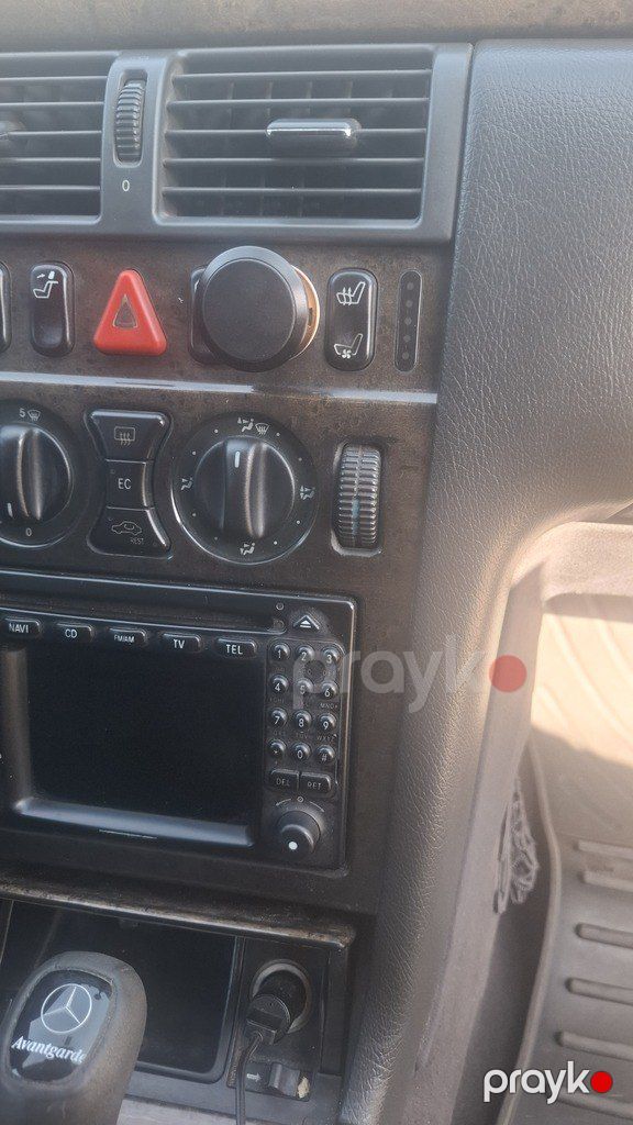 Mercedes E 280, 2.8 L, 2001 il, 250 438 km — Avtomobillər, Bakı (10)