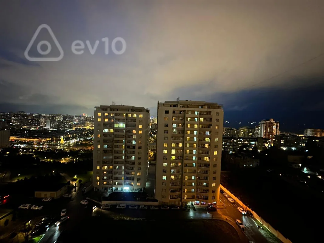 4 otaqlı mənzil, 165 m², Ismayılbəy Qutqaşınlı — Mənzil, Bakı (2)