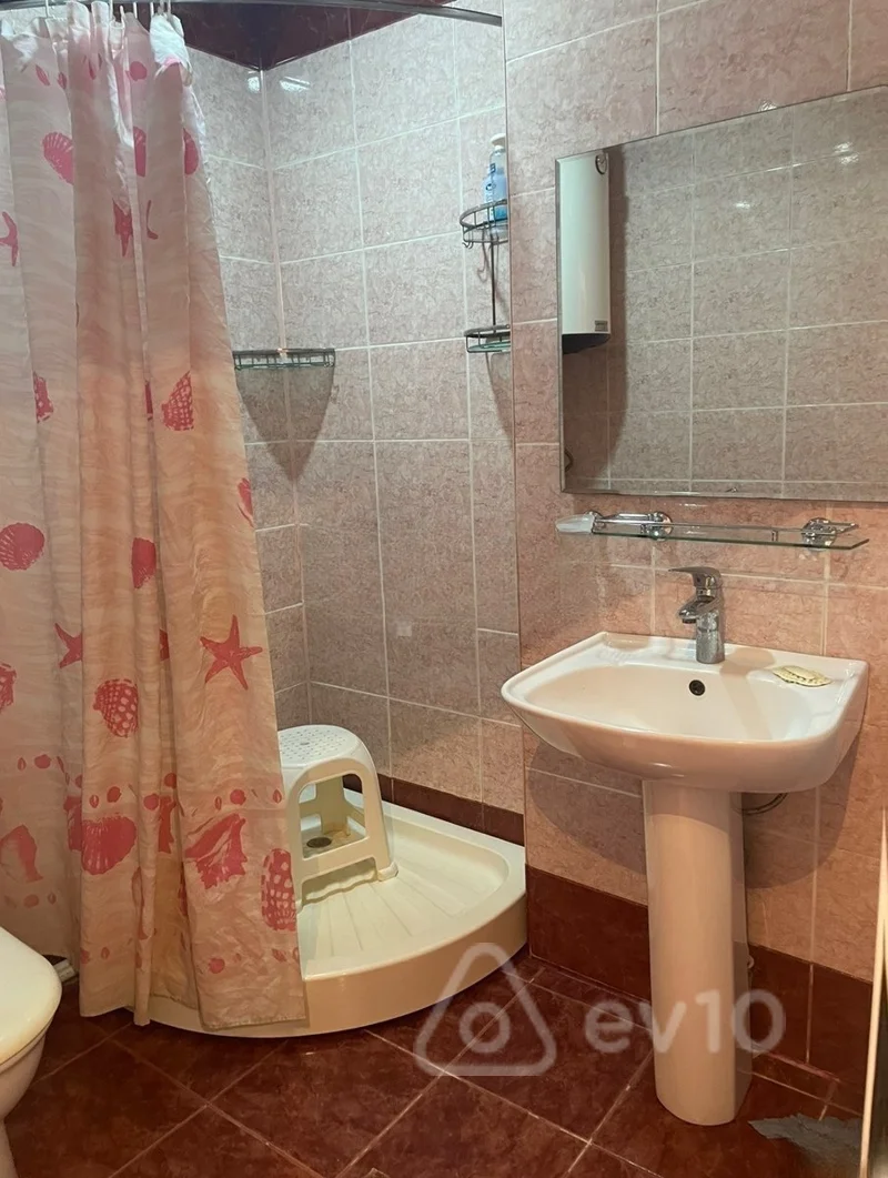 2 otaqlı mənzil, 65 m², Akim Abbasov kucəsi — kirayə — Mənzil, Bakı (7)