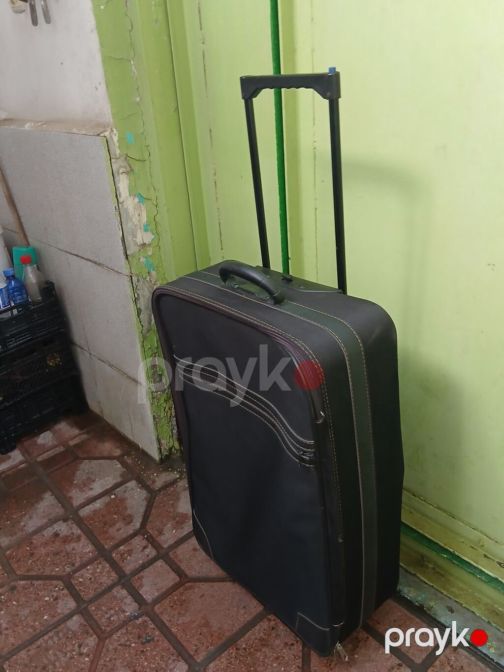 Təkərli orta böyük səyahət çamadanı satiram. Ölçüsü 65×45. Real — Çamadanlar, Bakı (2)