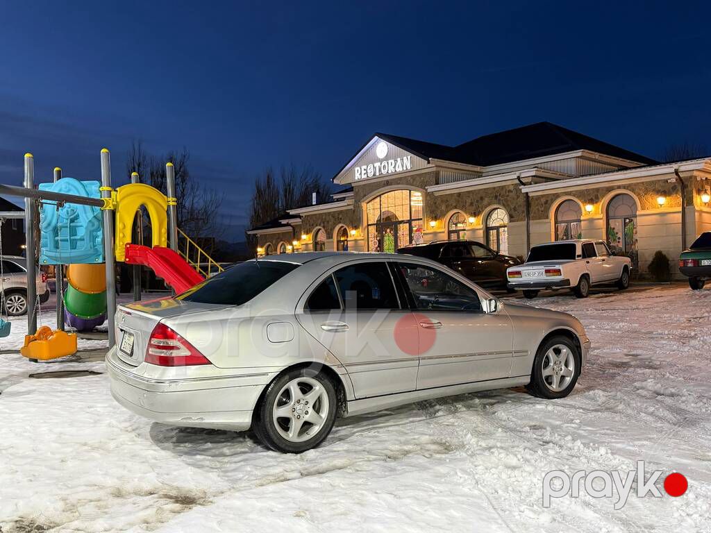 Mercedes C 320, 3.2 L, 2002 il, 340 450 km 99-EG-776 — Avtomobillər, Qəbələ (3)