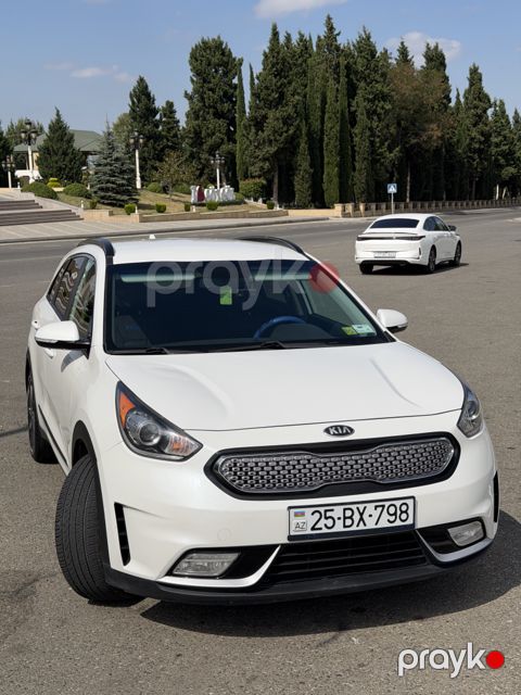 Kia Niro 2017 — Gəncə