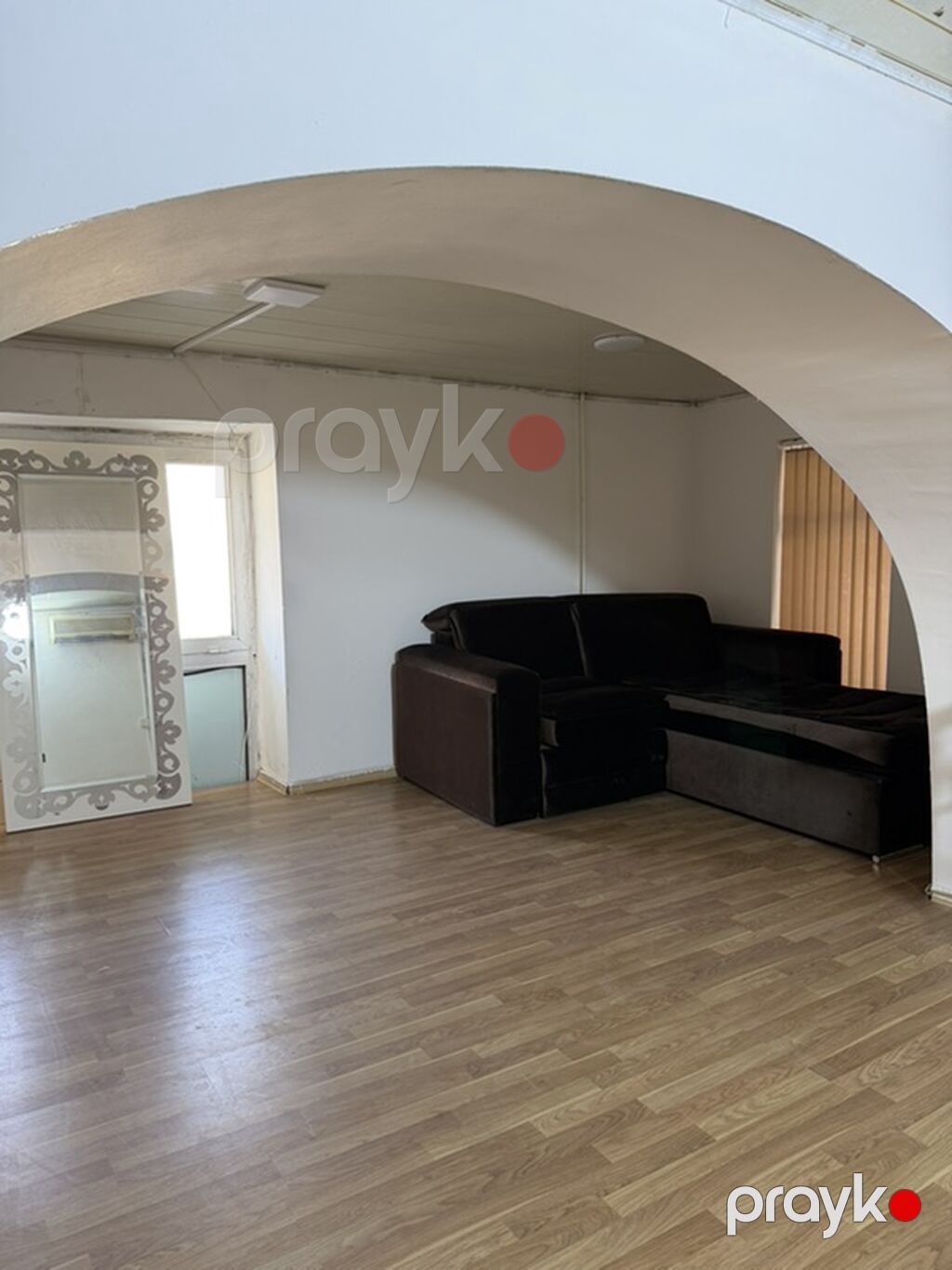 İcarəyə/verilir: Açıq planlı mansard tipli məkan - Geniş, işıqlı açıq — Ofis, Bakı (2)
