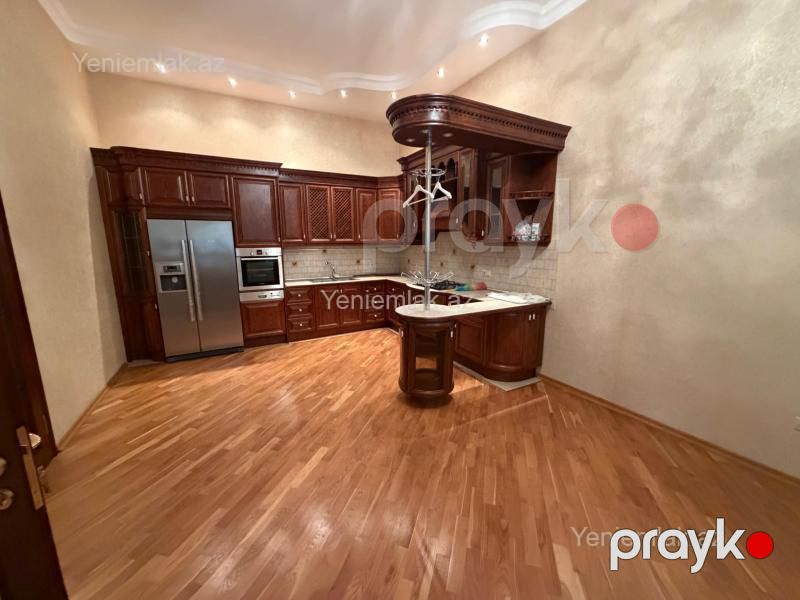 Kirayə 7 otaqlı Həyət evi / Villa, 550 m², Binəqədi rayonu — Ev, villa, Bakı (10)