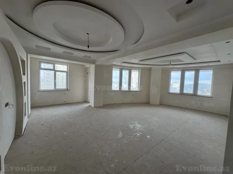 Satılır 3 otaqlı Mənzil Yeni tikili 155 m² Bakı, Binəqədi r., Azadlıq prospekti m., 8-ci mikrorayon — Mənzil, Bakı (2)