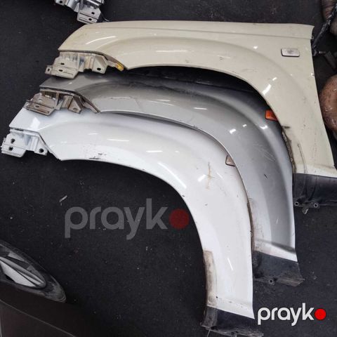 Nissan X-Trail qanadları — Bakı