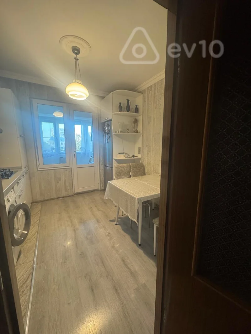 4 otaqlı mənzil, 75 m², Neapol küçəsi — Mənzil, Bakı (5)