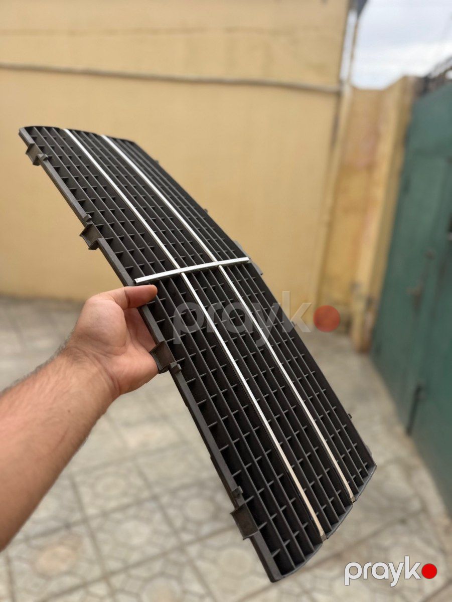 Mercedes-Benz W202 radiator barmaqlığı — Ehtiyat hissələri və aksesuarlar, Bakı (10)