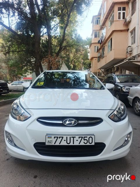 Hyundai Elantra, 1.8 L, 2015 il, 129 680 km — Bakı