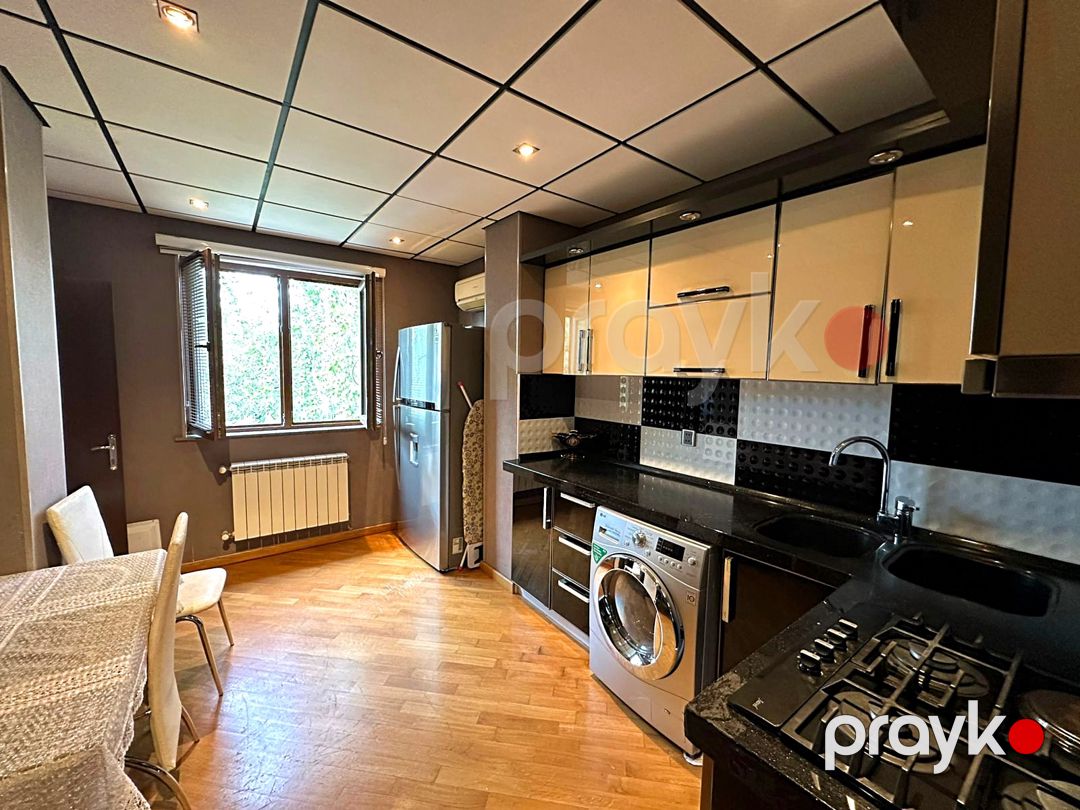 Satılır 2 otaqlı köhnə tikili 55 m² — Mənzil, Bakı (9)