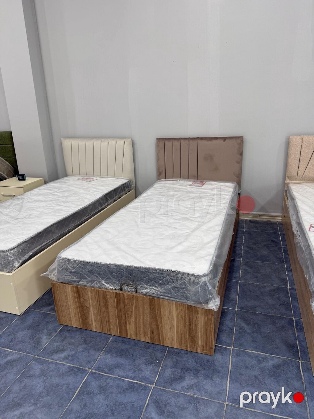 Yeni, Təknəfərlik çarpayı, Bazalı, Matras ilə — Yataqlar, Bakı (7)