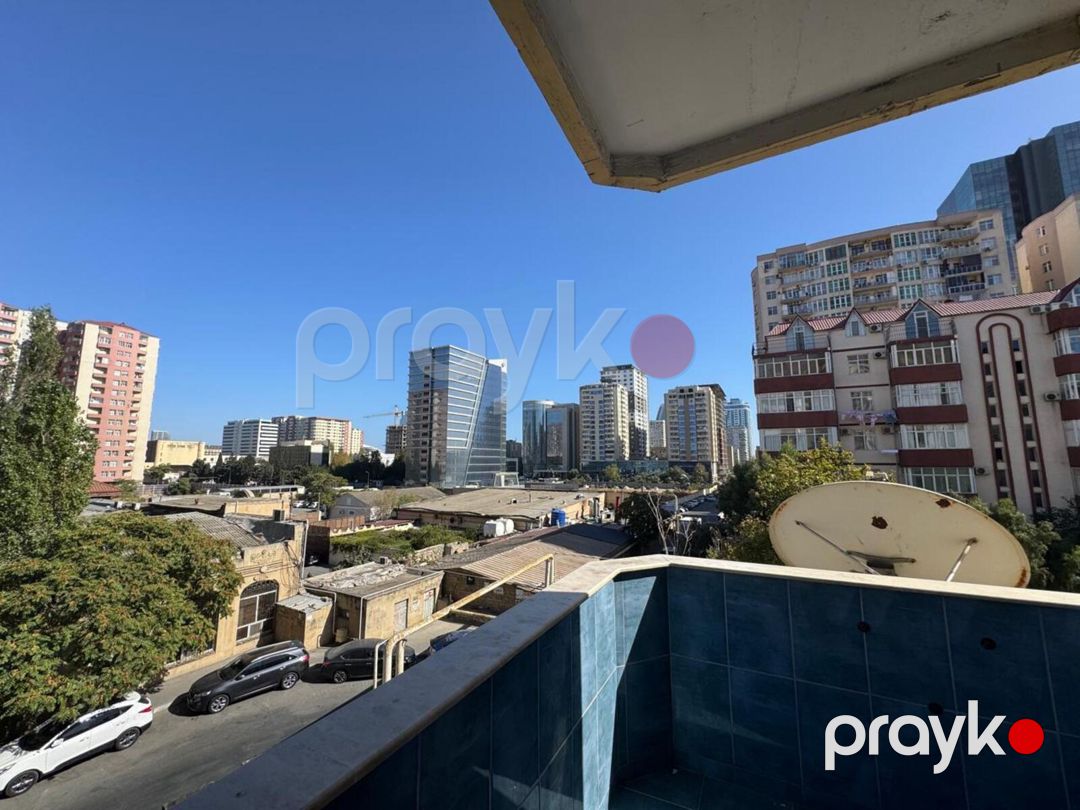 İcarəyə verilir 3 otaqlı köhnə tikili 150 m² — Mənzil, Bakı (2)