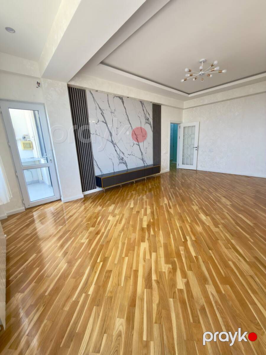 Satılır 3 otaqlı yeni tikili 101 m² — Mənzil, Bakı (2)