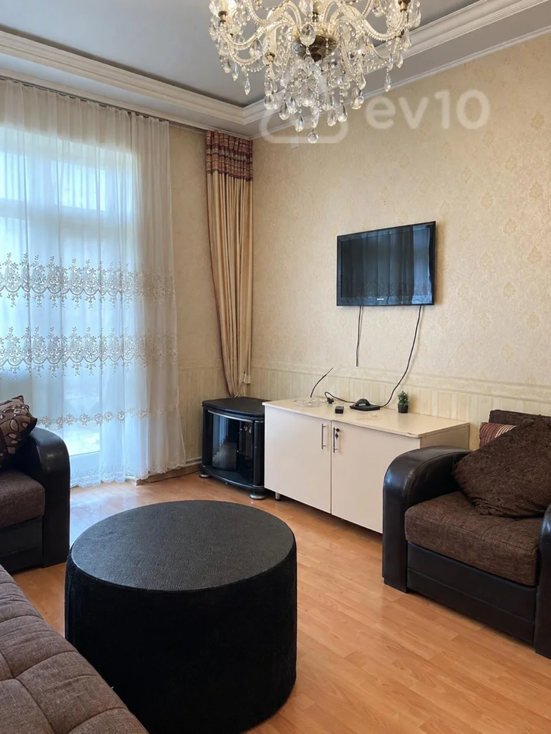 2 otaqlı mənzil, 65 m², Akim Abbasov kucəsi — kirayə — Mənzil, Bakı (2)