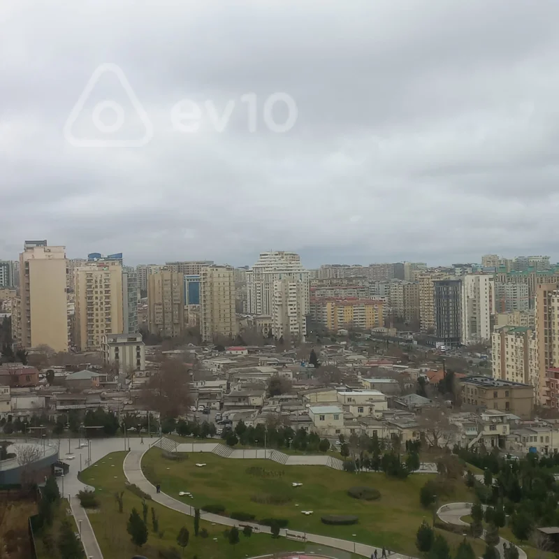 4 otaqlı mənzil, 165 m², Ismayılbəy Qutqaşınlı — Mənzil, Bakı (3)