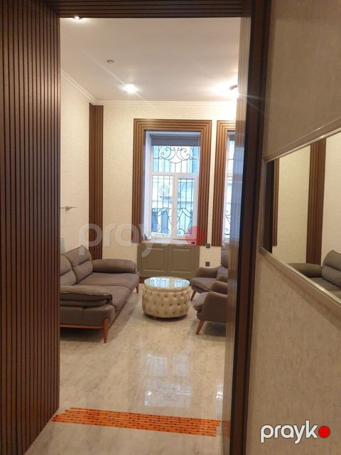 İcarəyə verilir 2 otaqlı köhnə tikili 50 m² — Bakı