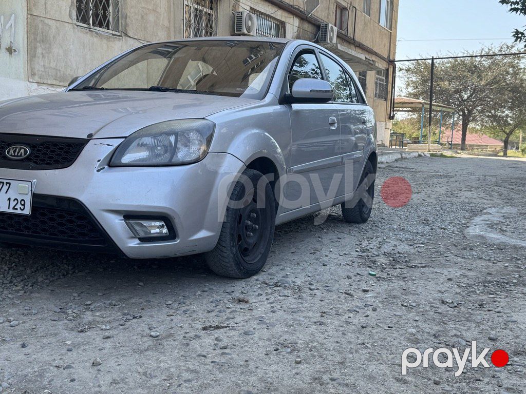 Kia Rio, 1.4 L, 2010 il, 102 000 km — Avtomobillər, Bakı (2)