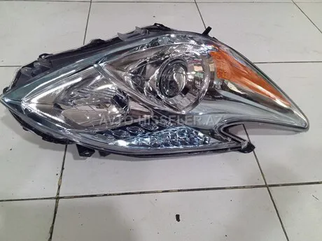 Toyota Prius 30 Kuza Sağ Ön Fara — Bakı