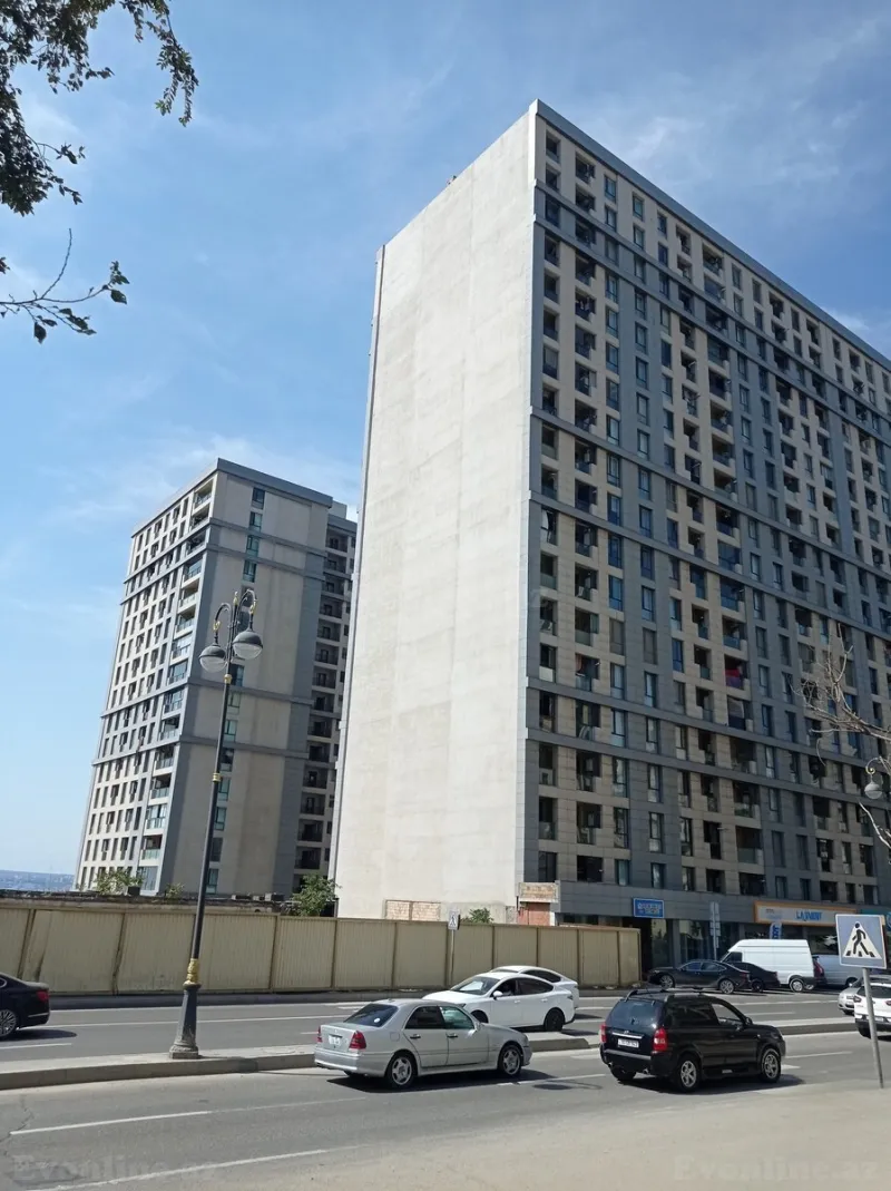 Satılır 3 otaqlı Mənzil Yeni tikili 71.3 m² Bakı, Xətai r — Bakı