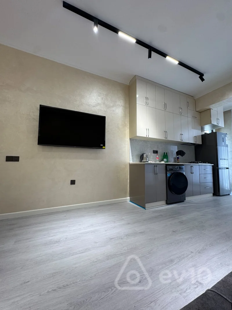 2 otaqlı mənzil, 72 m², Süleyman Vəzirov — kirayə — Mənzil, Bakı (2)