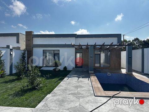 Satılır 4 otaqlı həyət evi/bağ evi 160 m² — Bakı